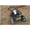Image 1 : Yardworks Lawnmower (Not Running)