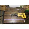Image 1 : Electric DeWalt Sawzall