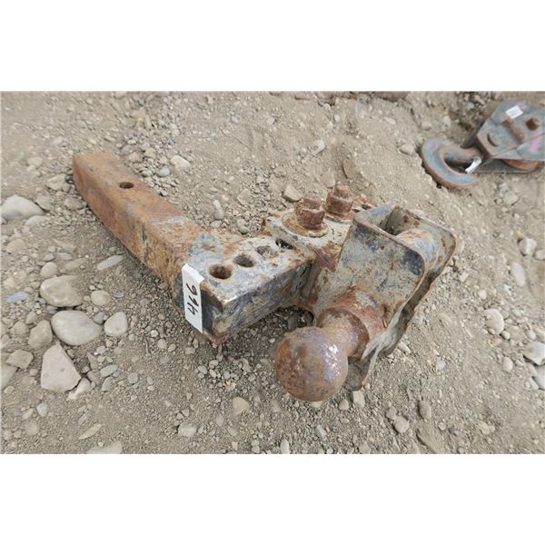 Large Adjustable Hitch