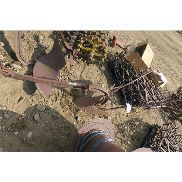 1 Furrow Plow with Handles