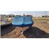 Image 1 : 14' Fiberglass Boat Model 14-2 Anchor Ind. C/W Tarp