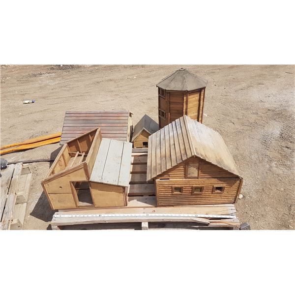 Handcrafted Miniature Villiage Buildings