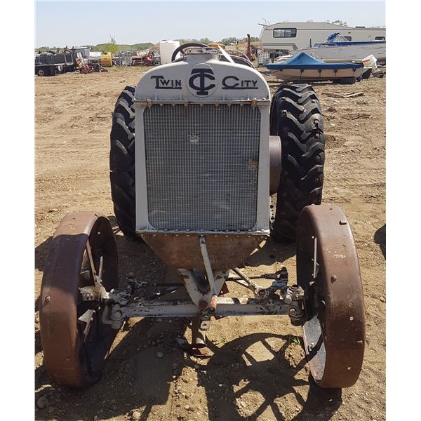 Twin City Rubber On Steel Wheel Tractor (Minneapolis)