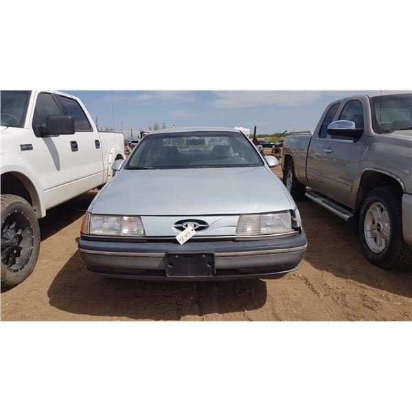 1990, FORD TAURUS 4DR 1FACP52U9LG170428 "NEEDS SK mechanical" (HAS KEYS)