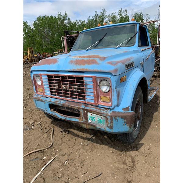 74 GMC 3 Ton