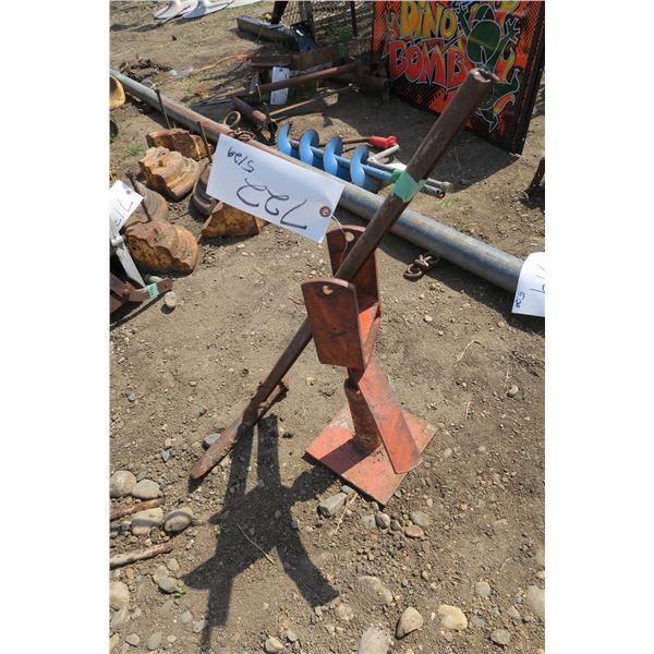 Equipment Stand and Chisel