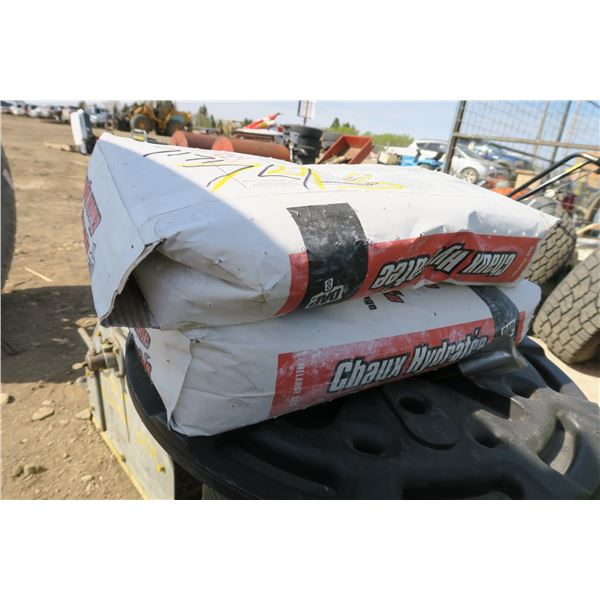 2X Bags of Hydrated Lime