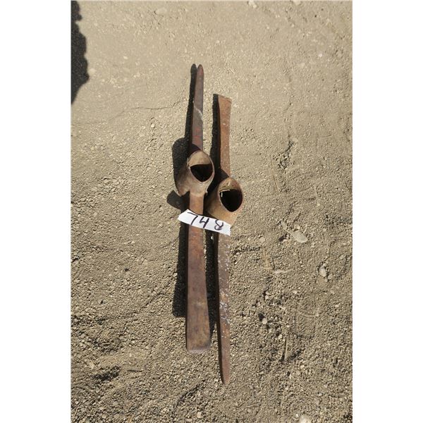 2X Pick Axe Heads