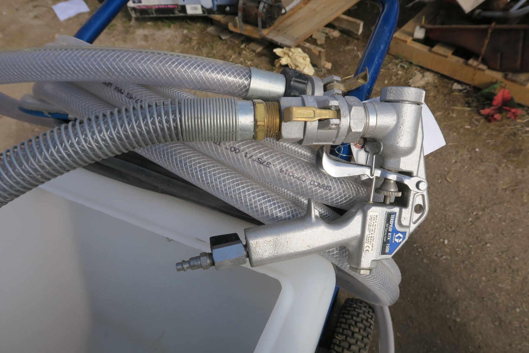 Graco Tex Spray RTX 1500 Texture Sprayer and Gun