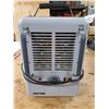 Image 1 : SMALL ELECTRIC HEATER (WORKS)