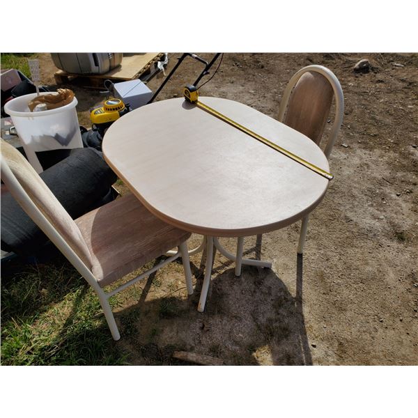 TABLE & 2 CHAIRS