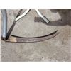 Image 2 : SCYTHE W/ ALUMINIUM HANDLE