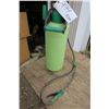 Image 2 : 9.5 Liter Pump Sprayer