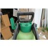 Image 3 : 9.5 Liter Pump Sprayer