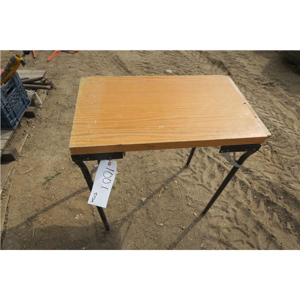 Folding Table 2'x1.5'x3.5'