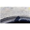 Image 3 : 4 275 60 R20 Tires (Mismatched)
