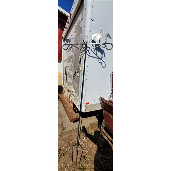 IRON LAWN ORNAMENT CAT, PIG, HORSE 8' TALL