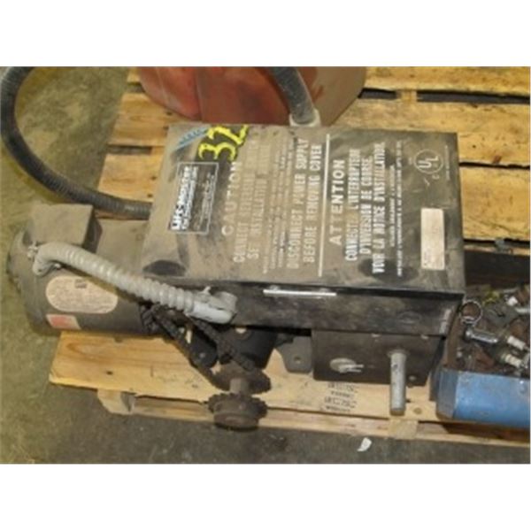 1/2 HP GARAGE DOOR OPENER