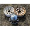 Image 1 : 2- 15" 6 BOLT TRAILER RIMS; 1- 10 BOLT CHROME HUB COVER