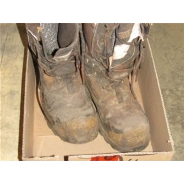 DAKOTA SIZE 10 STEEL TOE INSULATED BOOTS