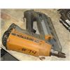 Image 1 : BOSTICH CORDLESS 3 1/2" FRAME NAILER
