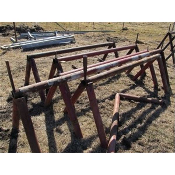 5 STEEL PIPE STANDS