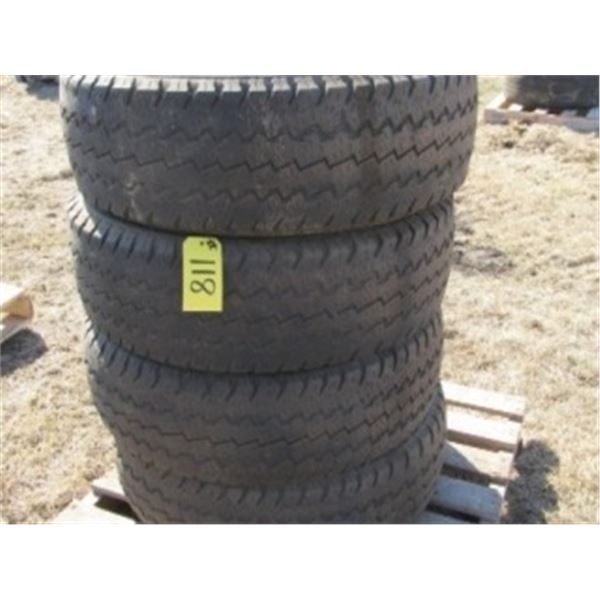SET OF 4 KUMHO 265/70/ R17 TIRES