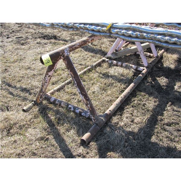 2 PIECE PIPE RACK (APPROX 18') (PINK)