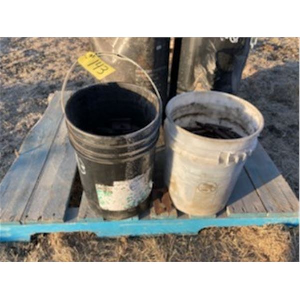 2 PAILS OF LAZER CUT CHAIN GATE LATCHES