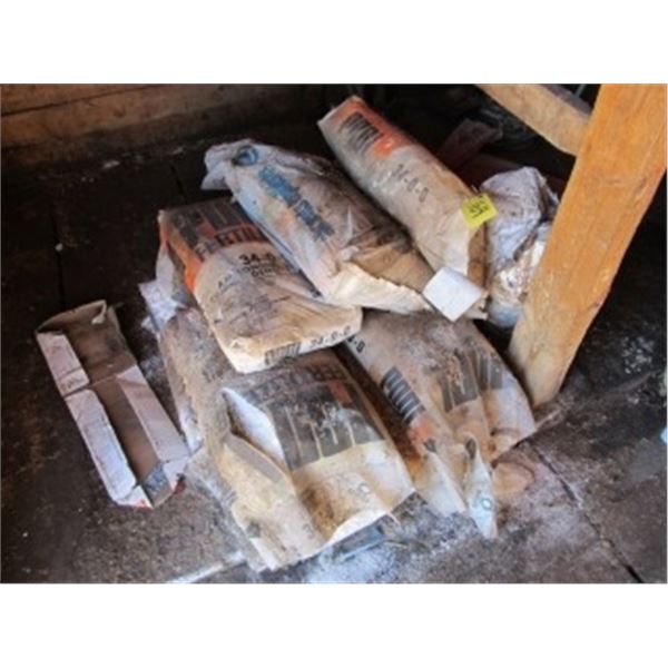 APPROX 9 BAGS OF 34-0-0 FERTILIZER