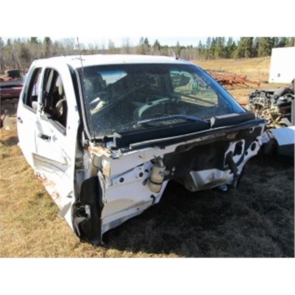 FOR PARTS: 08 GM CREWCAB 2500; 6.0L GAS; CHASSIS & COMPLETE DRIVETRAIN; VIN NOT VISABLE