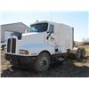 Image 2 : 1993 KENWORTH T600 HWY TRACTOR; SLEEPER; 18 SPD; N14 CUMMINS; 48" BUNK; PTO/WET KIT; 11R24.5 TIRES; 