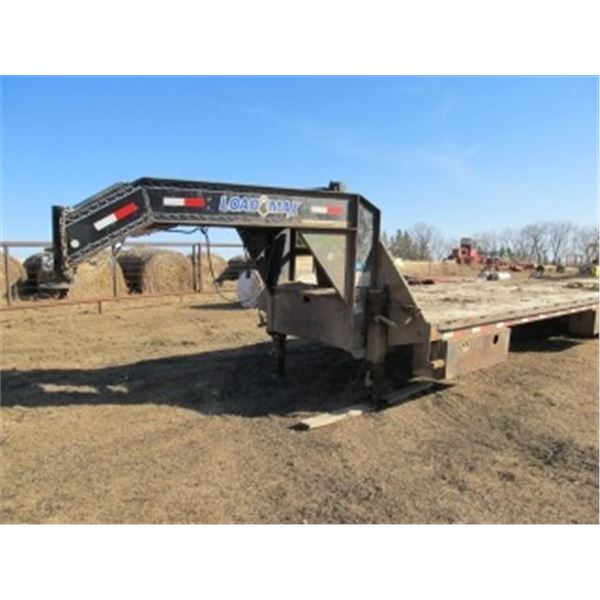 2013 LOAD MAX 40FT T/A GOOSENECK TRAILER; HYD BEAVERTAIL; 12;000LB AXLES; C/W 15;500LB WINCH; STAKES