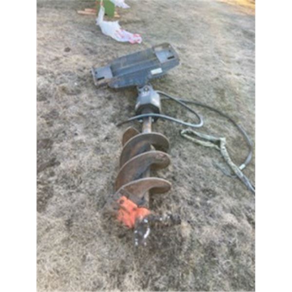 SKIDSTEER MOUNTED HYDRAULIC POST AUGER