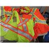 Image 4 : 10 Safety Vests, & 3 Safety Hard Helmets