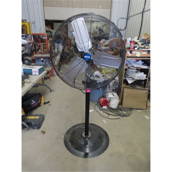 Pro Fitter 30  Fan on Telescopic Stand