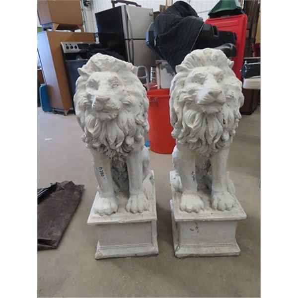 2 Lion Yard / Driveway Ornaments (Plaster - Not Cement) 36" Tall