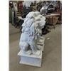 Image 2 : 2 Lion Yard / Driveway Ornaments (Plaster - Not Cement) 36" Tall