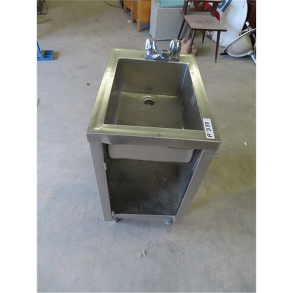 SS Sink 30" 15"W 22"D