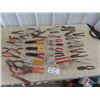 Image 1 : 38 Pliers,Cuttrers, Strippers & Hole Punches