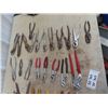 Image 2 : 38 Pliers,Cuttrers, Strippers & Hole Punches