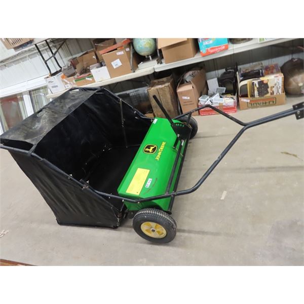 John Deere Lawn Sweeper 44 