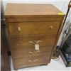 Image 1 : 4 DRAWER CHEST OF DRAWERS