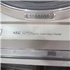 Image 2 : 2 NEC TURNTABLES, 1 WITH CARTRIDGE, 1 WITHOUT, 1 AUP6100E & A P615E