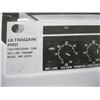 Image 2 : BEHRINGER ULTRAGAIN PRO MIC2200 HIGH PRECISION VACUUM TUBE MICROPHONE LINE PRE AMPLIFIER