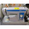 Image 1 : BROTHER CHARGER 491 PORTABLE SEWING MACHINE