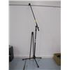 Image 1 : BLACK MICROPHONE STAND