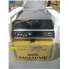 Image 2 : PANASONIC AMFM STEREO MUSIC CENTER WITH PANASONIC SPEAKERS