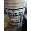 Image 3 : 20+ liters of paint and primer