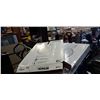 Image 1 : 2 Kohler slow close toilet seats